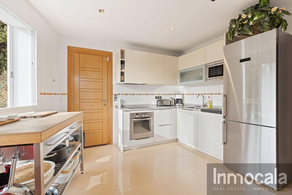 For sale of villa in Mijas