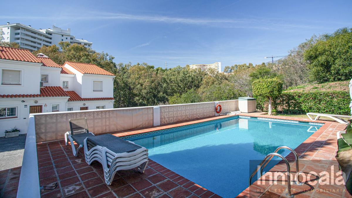 For sale of villa in Fuengirola
