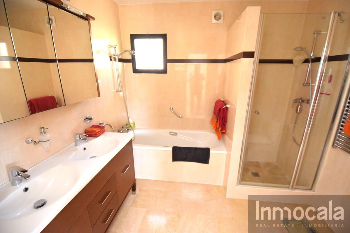 For sale of villa in Mijas Costa