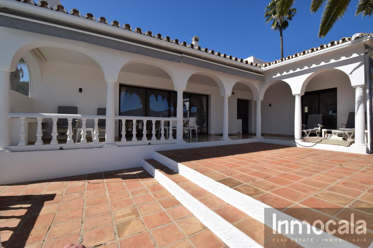 For sale of villa in Mijas Costa
