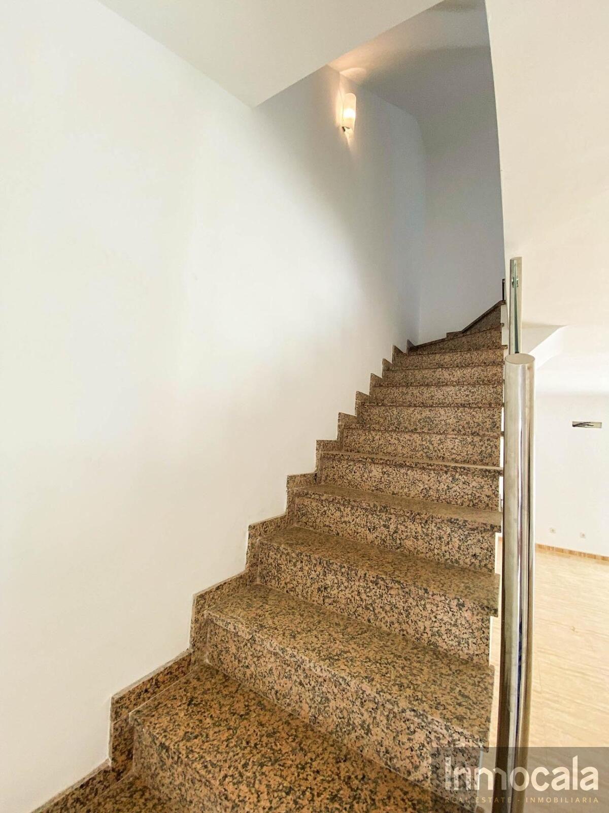 For sale of villa in Fuengirola