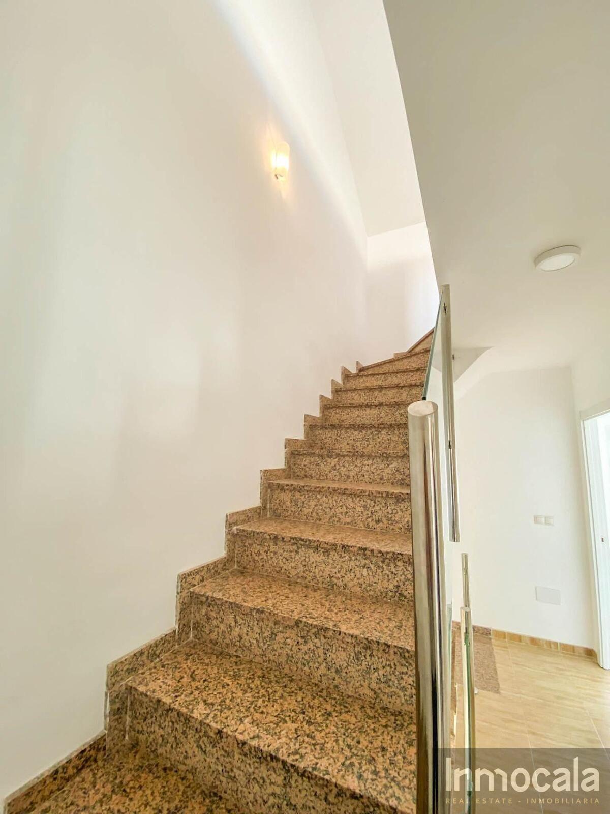 For sale of villa in Fuengirola