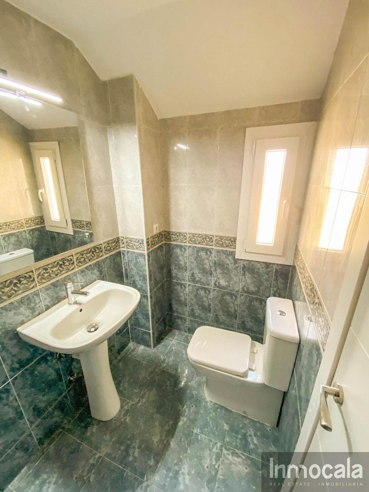 For sale of villa in Fuengirola