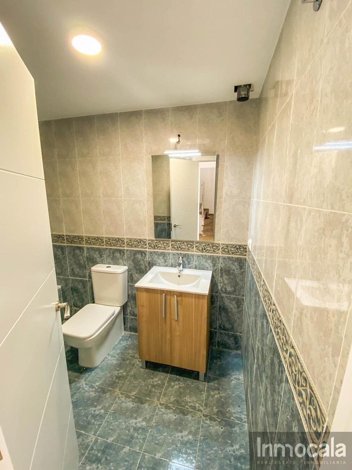 For sale of villa in Fuengirola