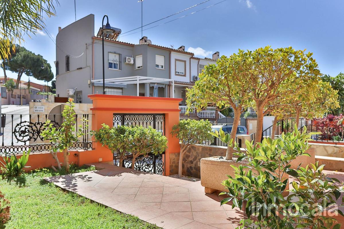 For sale of villa in Mijas