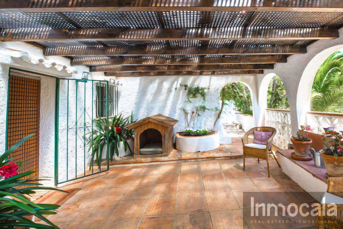 For sale of villa in Mijas