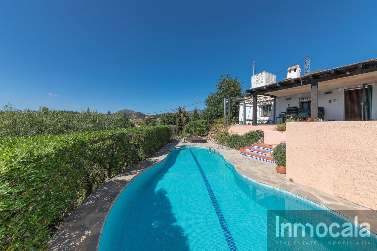 For sale of villa in Mijas