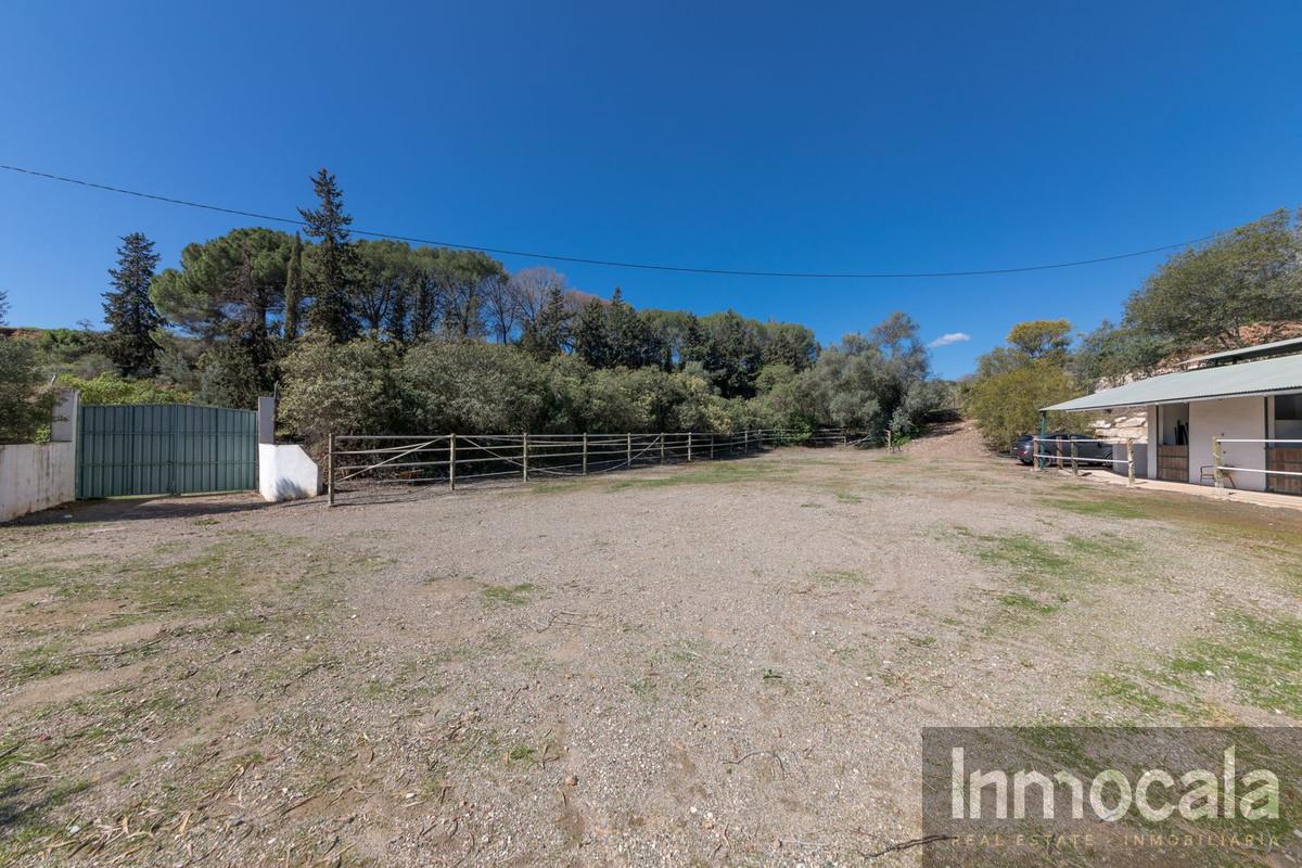 For sale of villa in Mijas