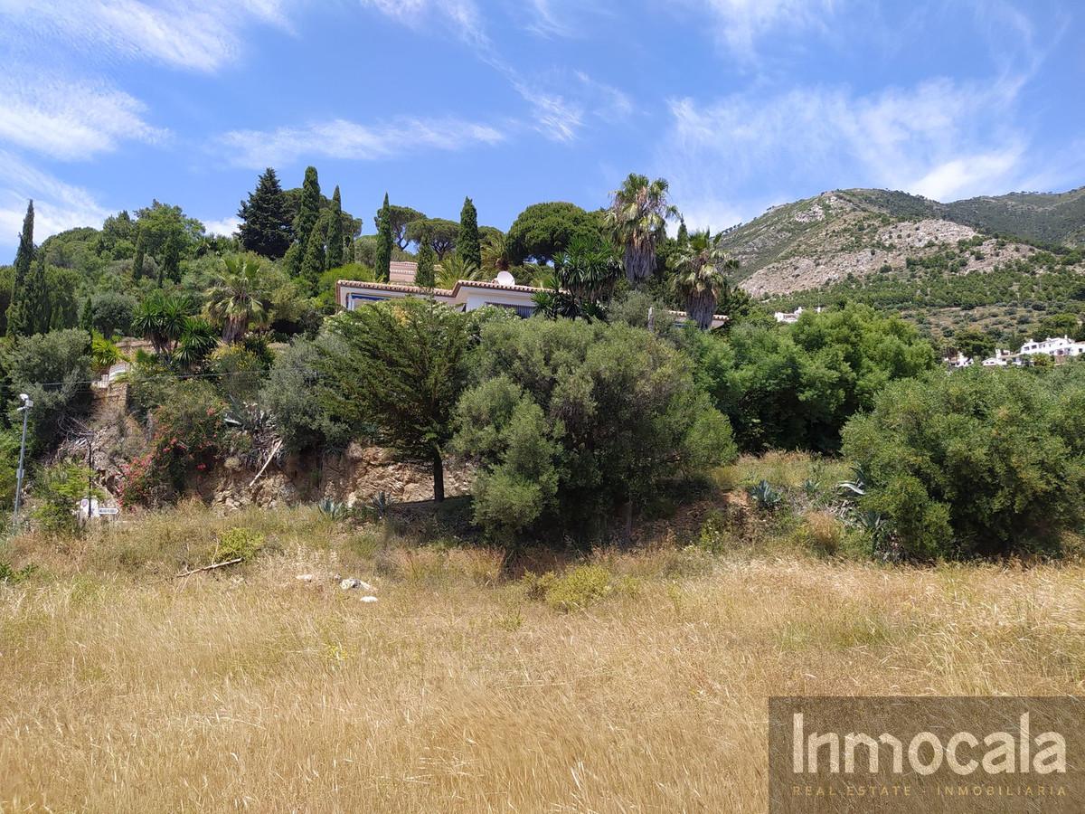 For sale of land in Mijas
