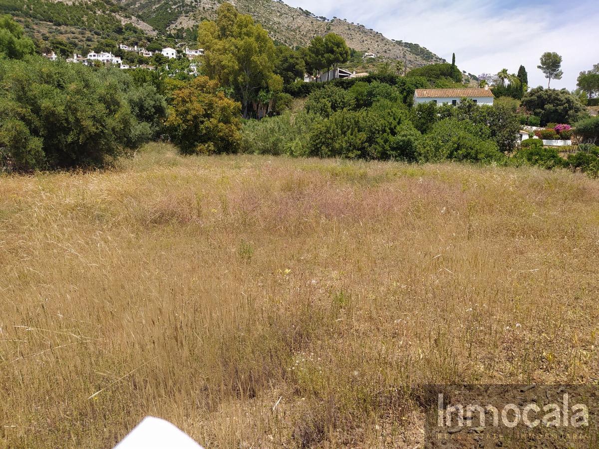 For sale of land in Mijas