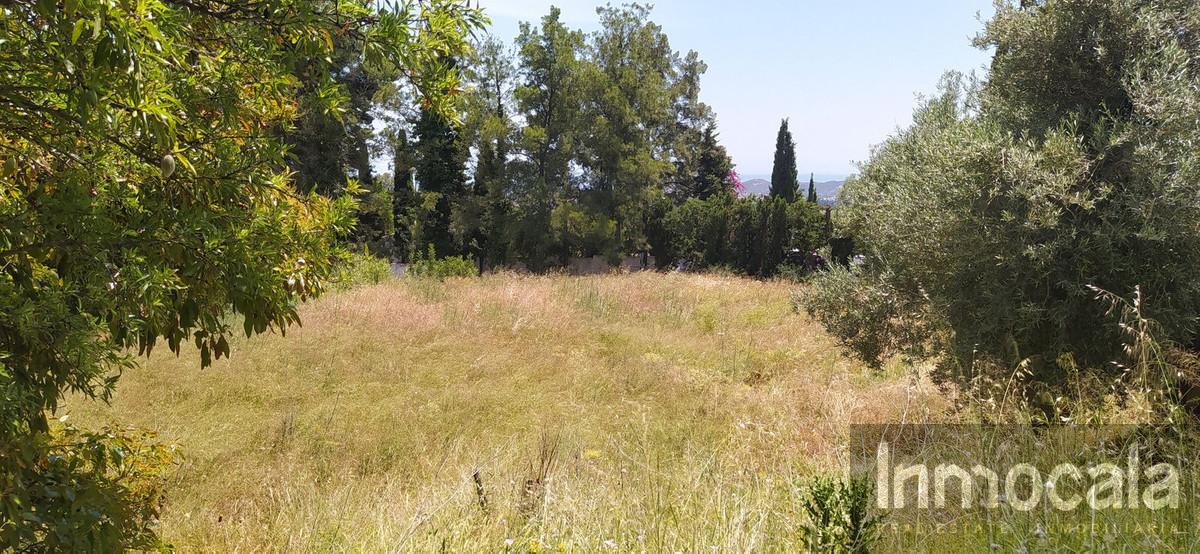 For sale of land in Mijas