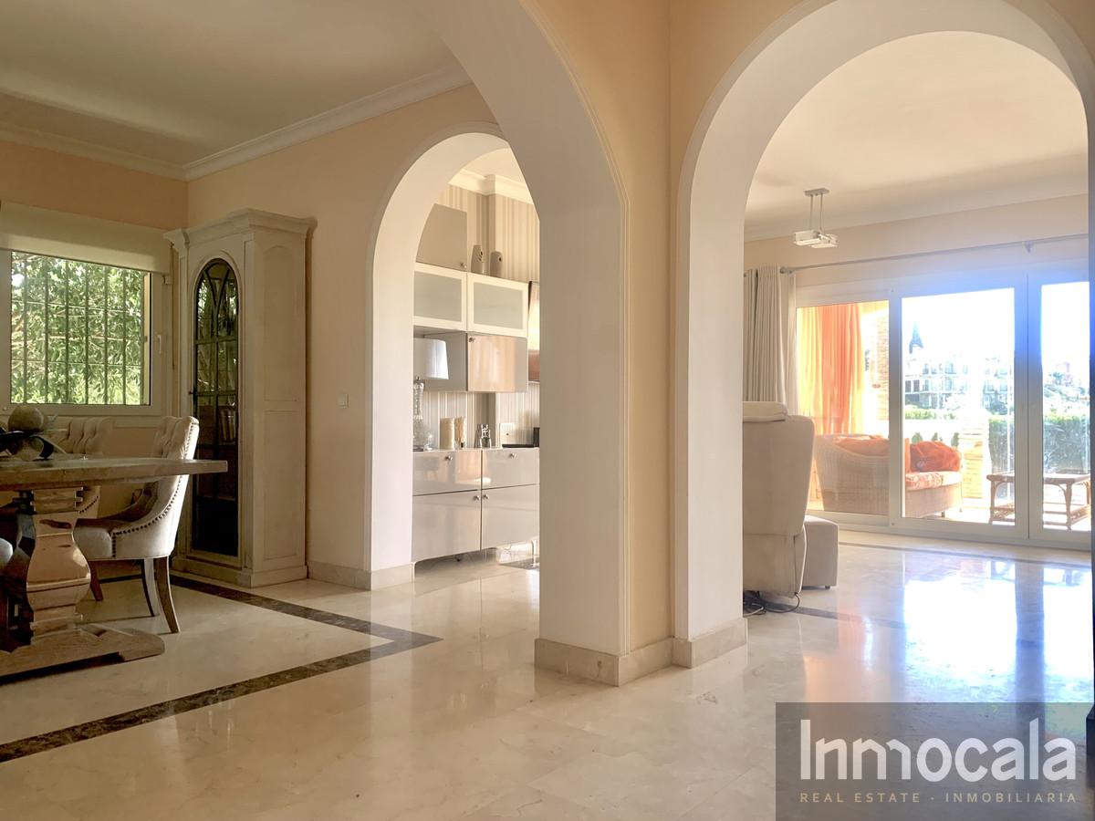 For sale of villa in Mijas Golf
