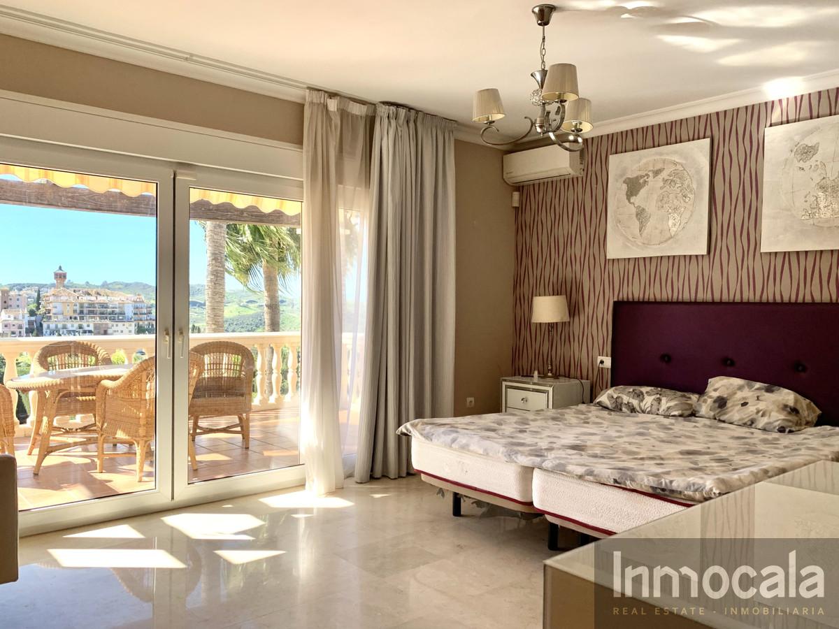 For sale of villa in Mijas Golf