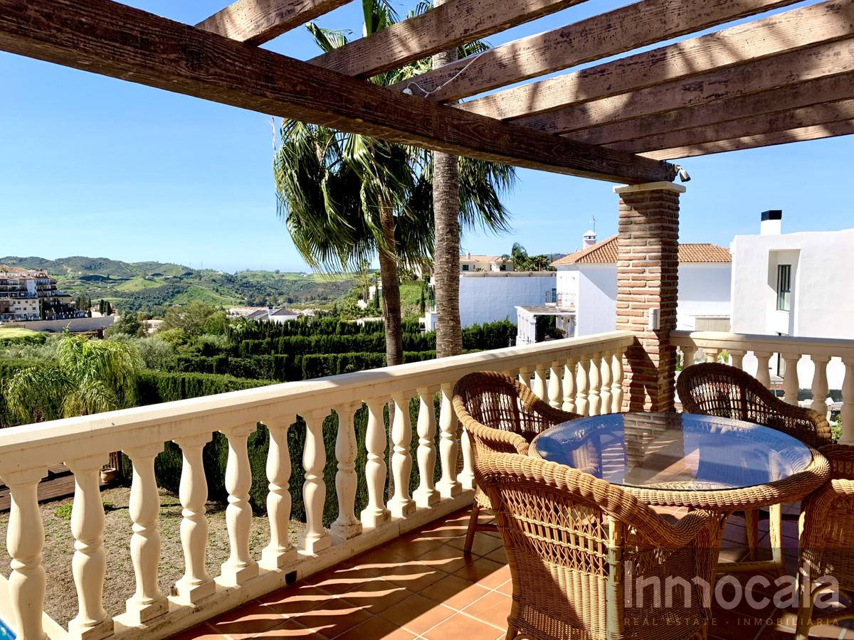For sale of villa in Mijas Golf
