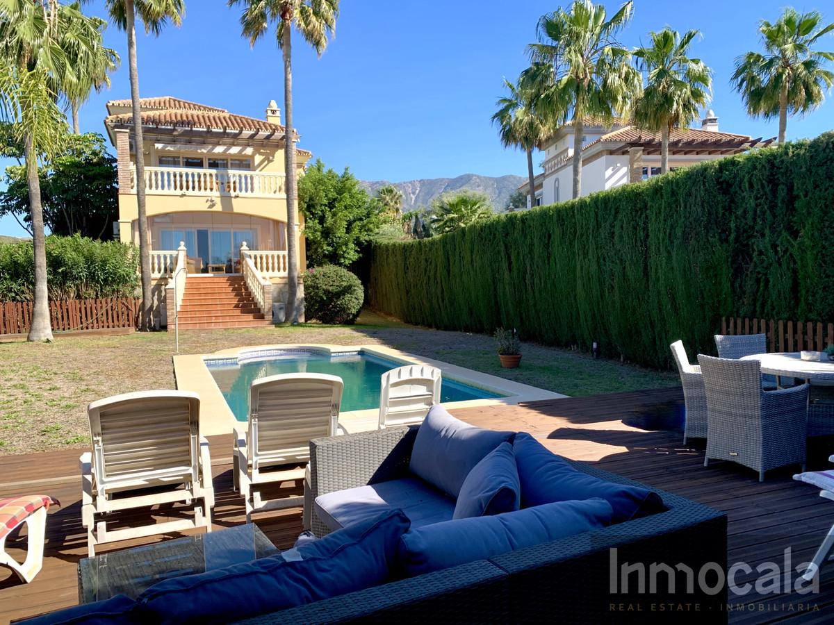 For sale of villa in Mijas Golf