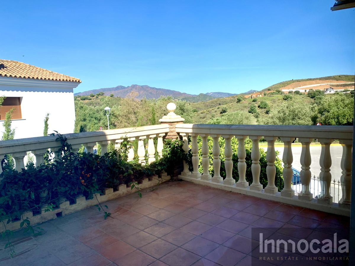 For sale of villa in Mijas Golf