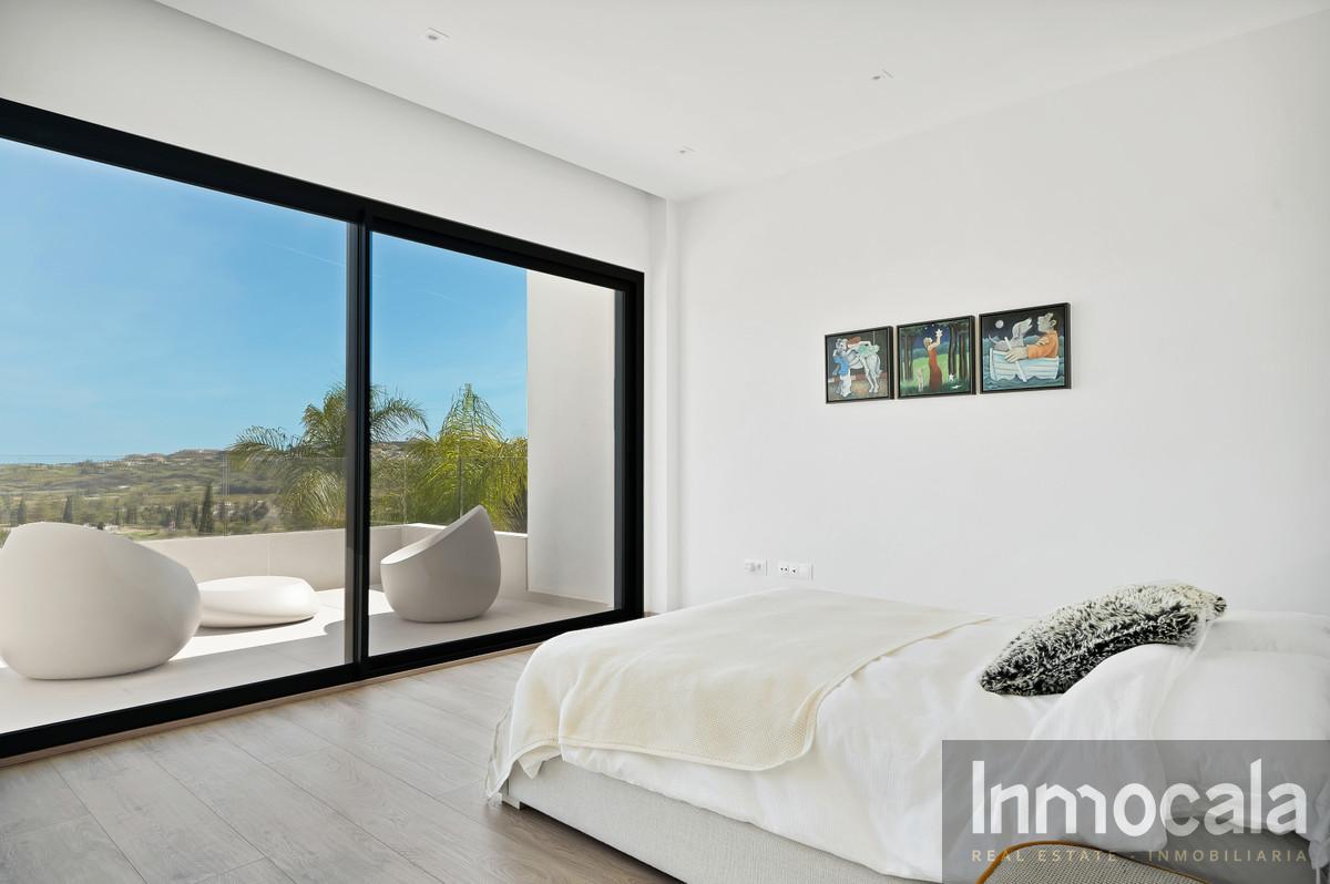 For sale of villa in Mijas