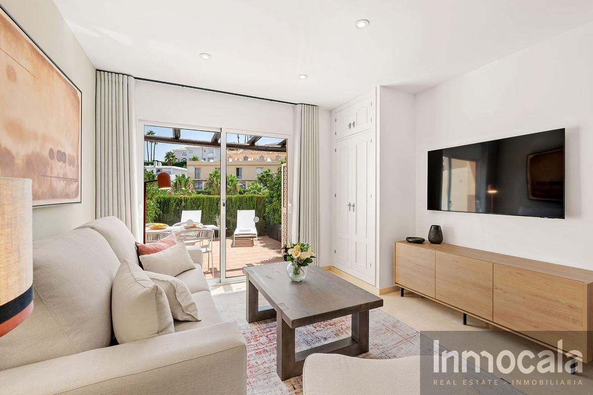 For sale of villa in Mijas Costa