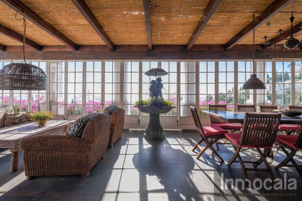 For sale of villa in Mijas