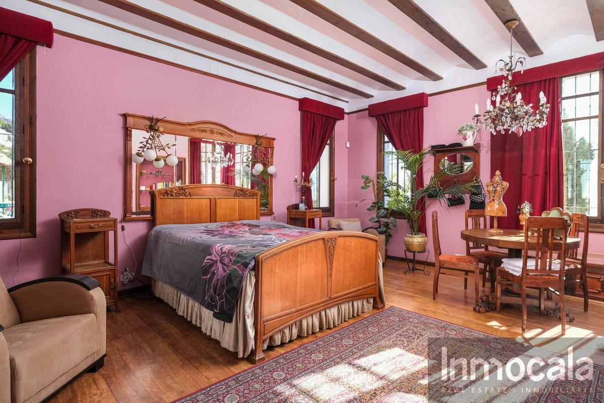 For sale of villa in Mijas