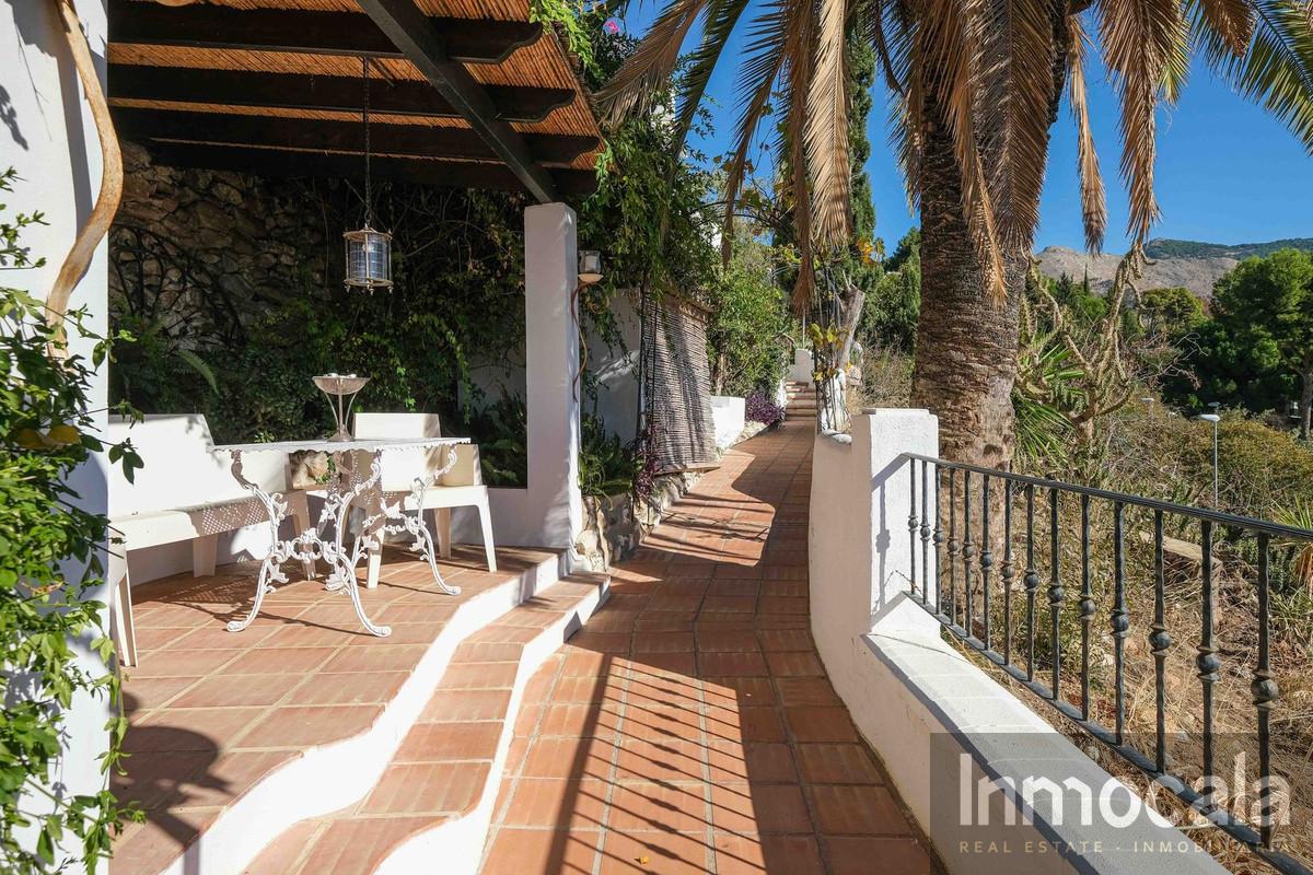 For sale of villa in Mijas