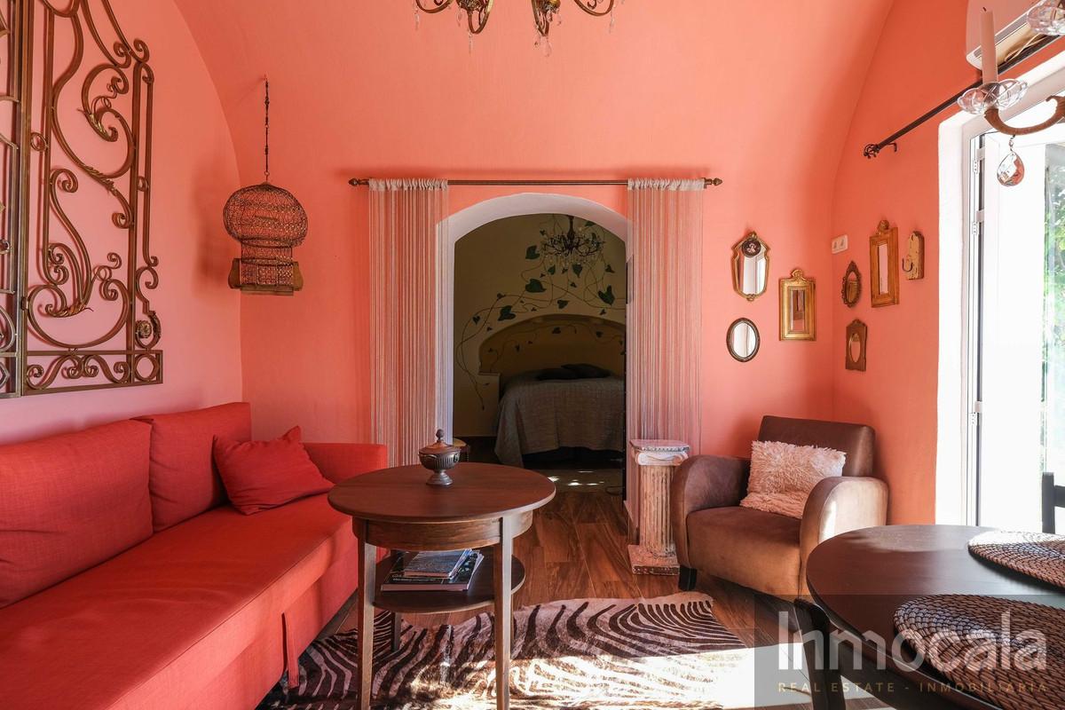 For sale of villa in Mijas