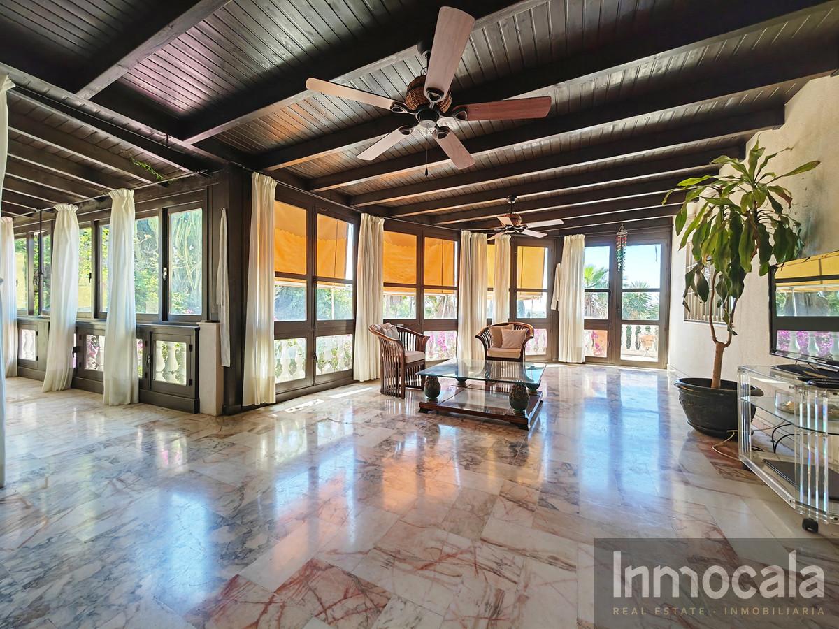 For sale of villa in Mijas
