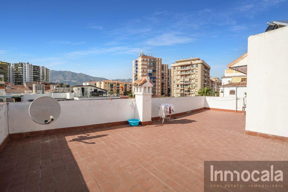 For sale of villa in Fuengirola