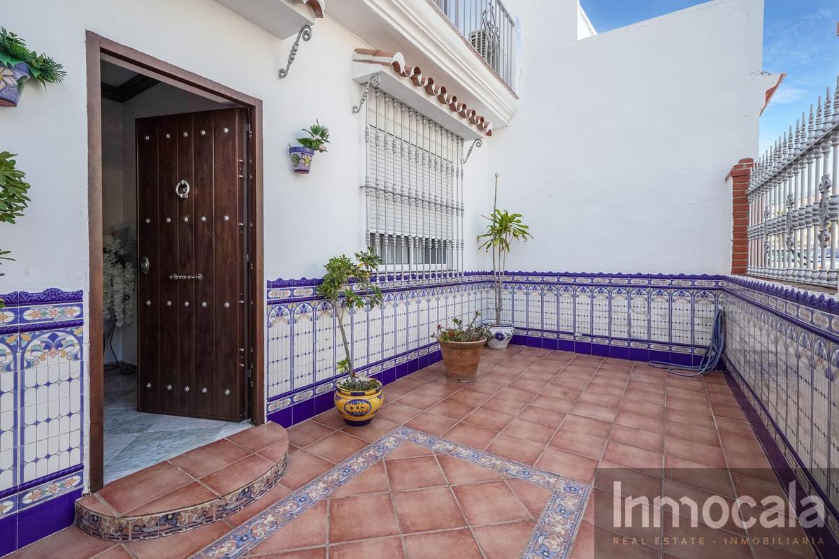 For sale of villa in Fuengirola