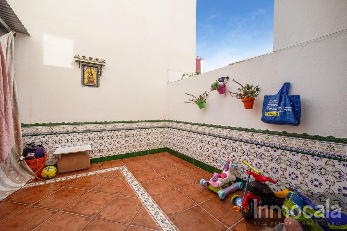 For sale of villa in Fuengirola