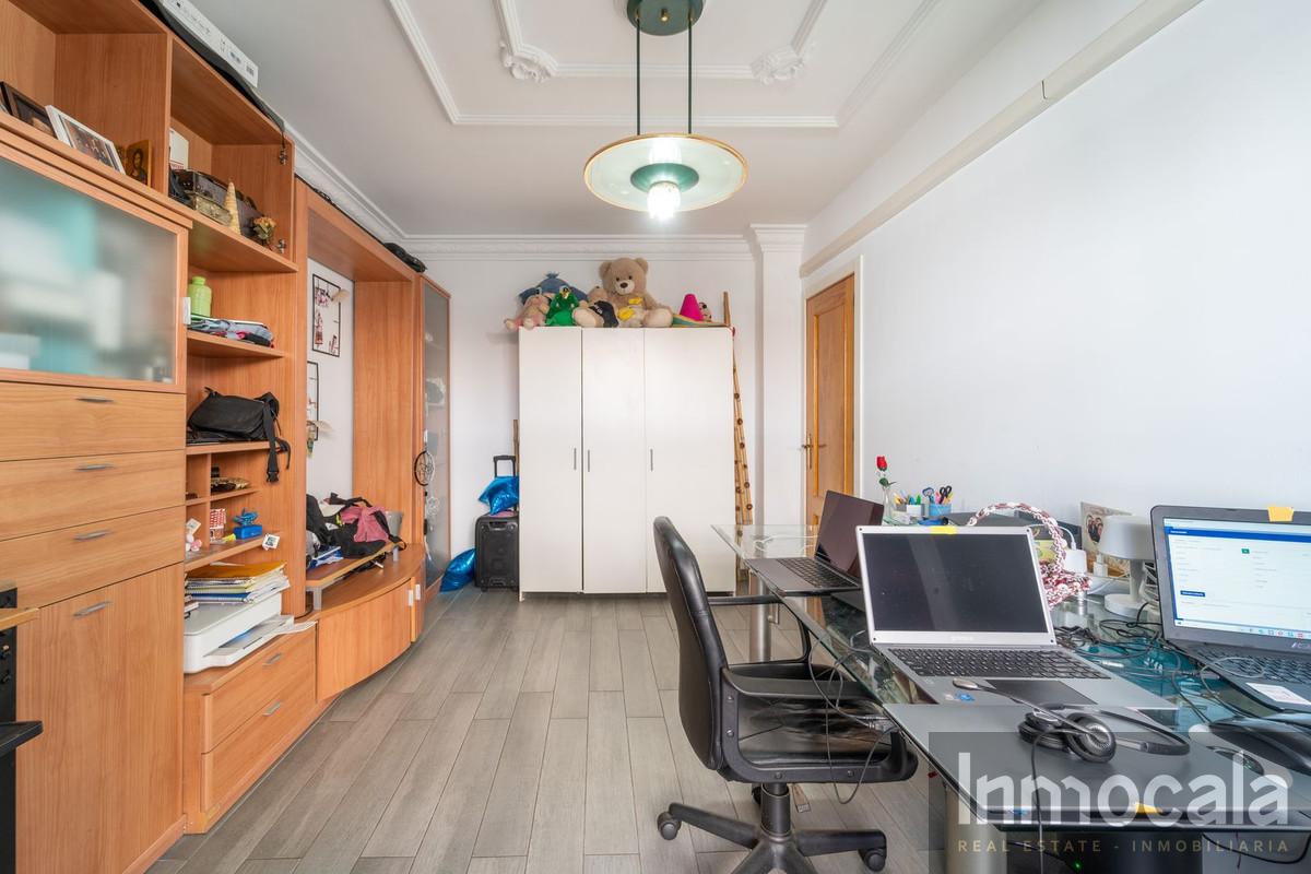 For sale of apartment in Fuengirola