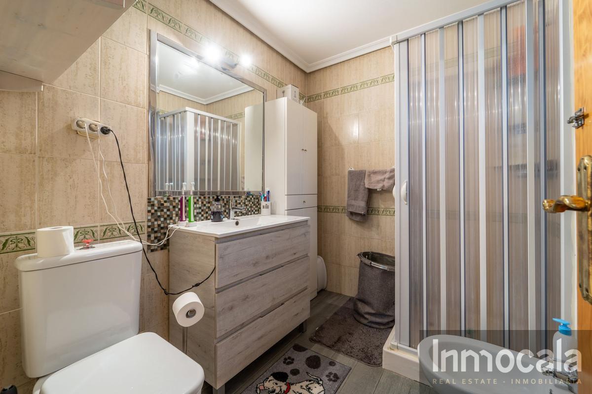 For sale of apartment in Fuengirola