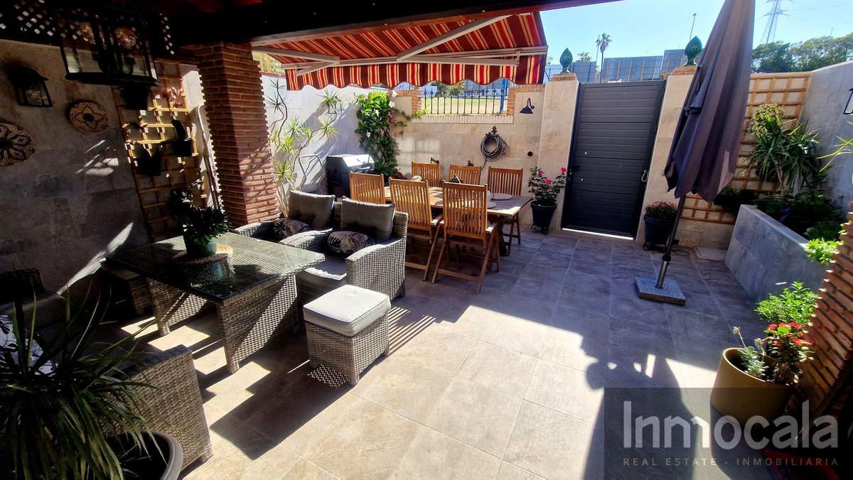 For sale of villa in Fuengirola
