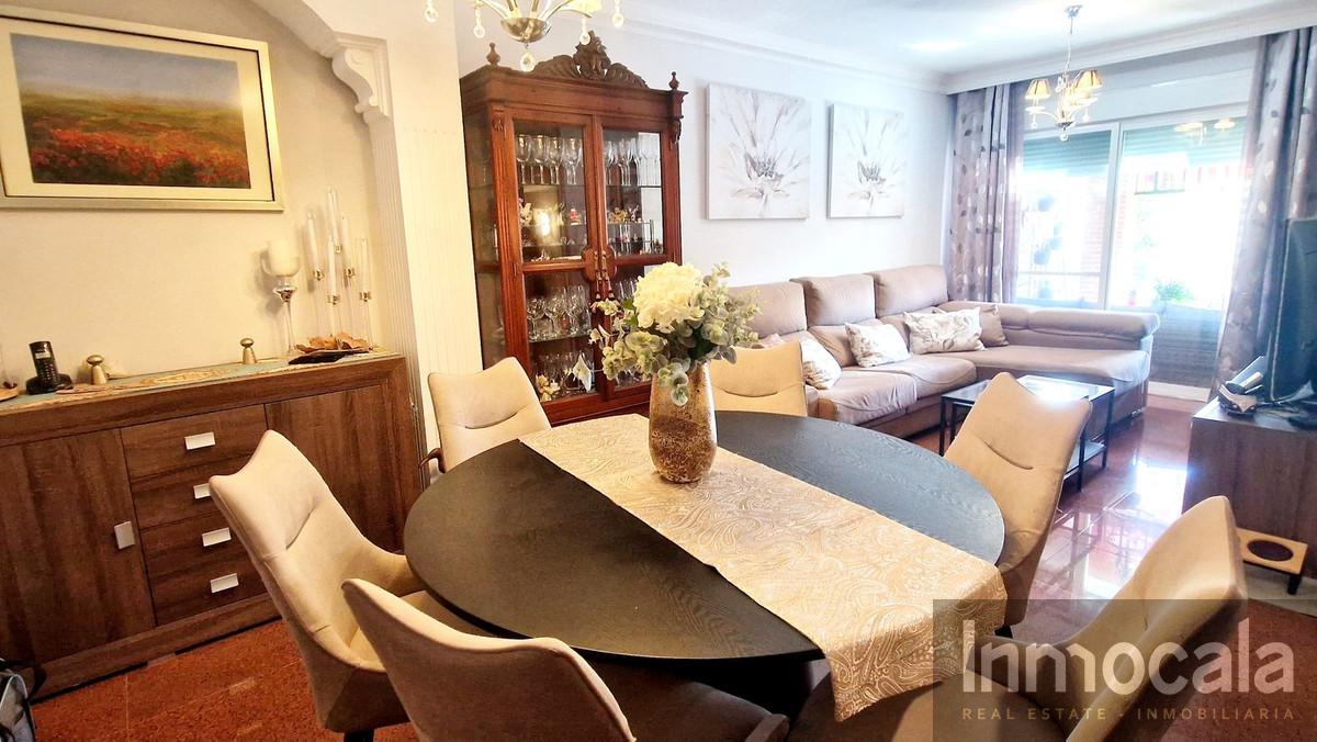 For sale of villa in Fuengirola