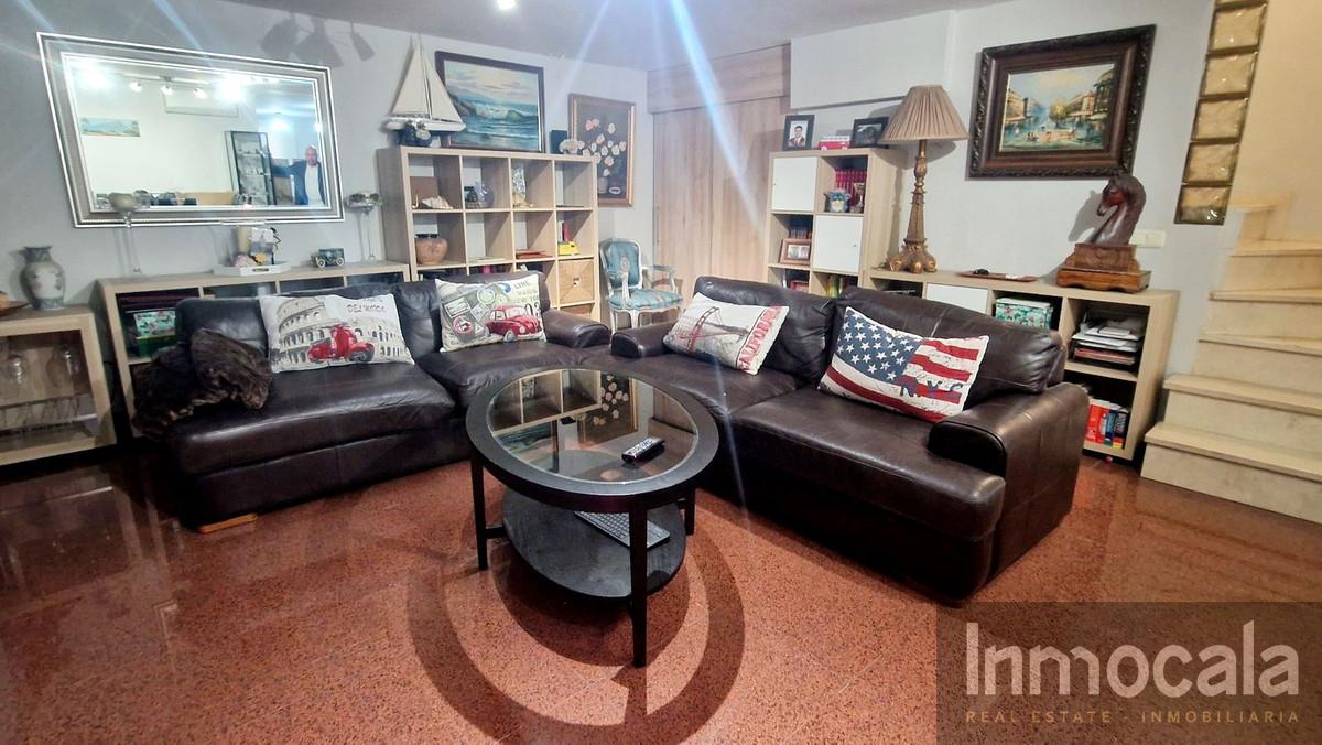 For sale of villa in Fuengirola