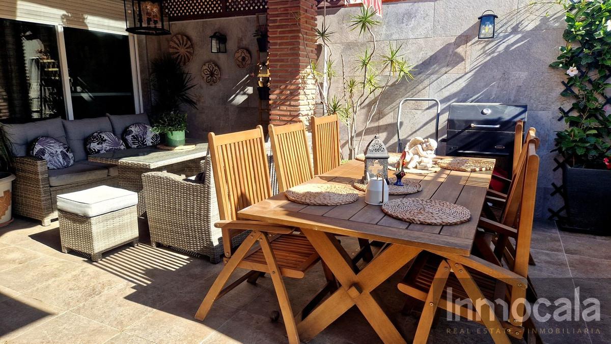 For sale of villa in Fuengirola