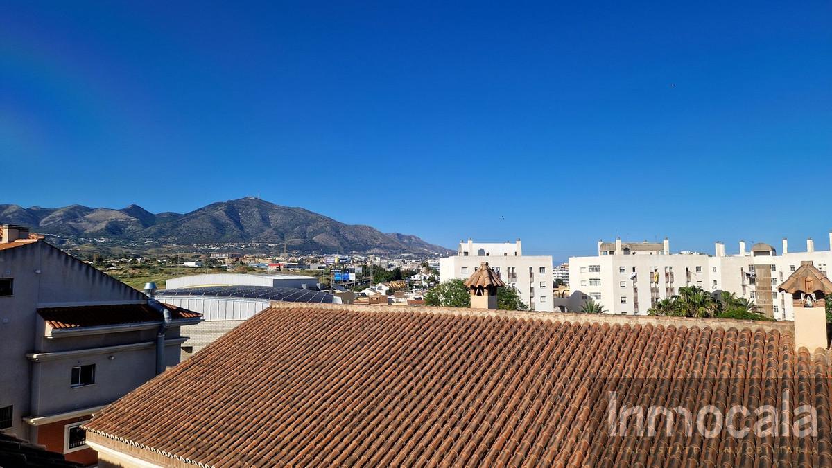 For sale of villa in Fuengirola