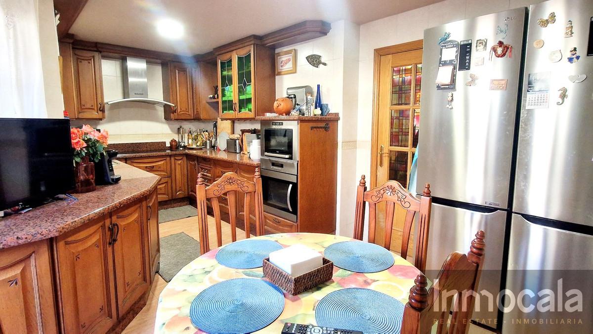 For sale of villa in Fuengirola