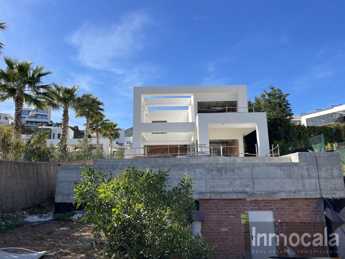 For sale of villa in Mijas