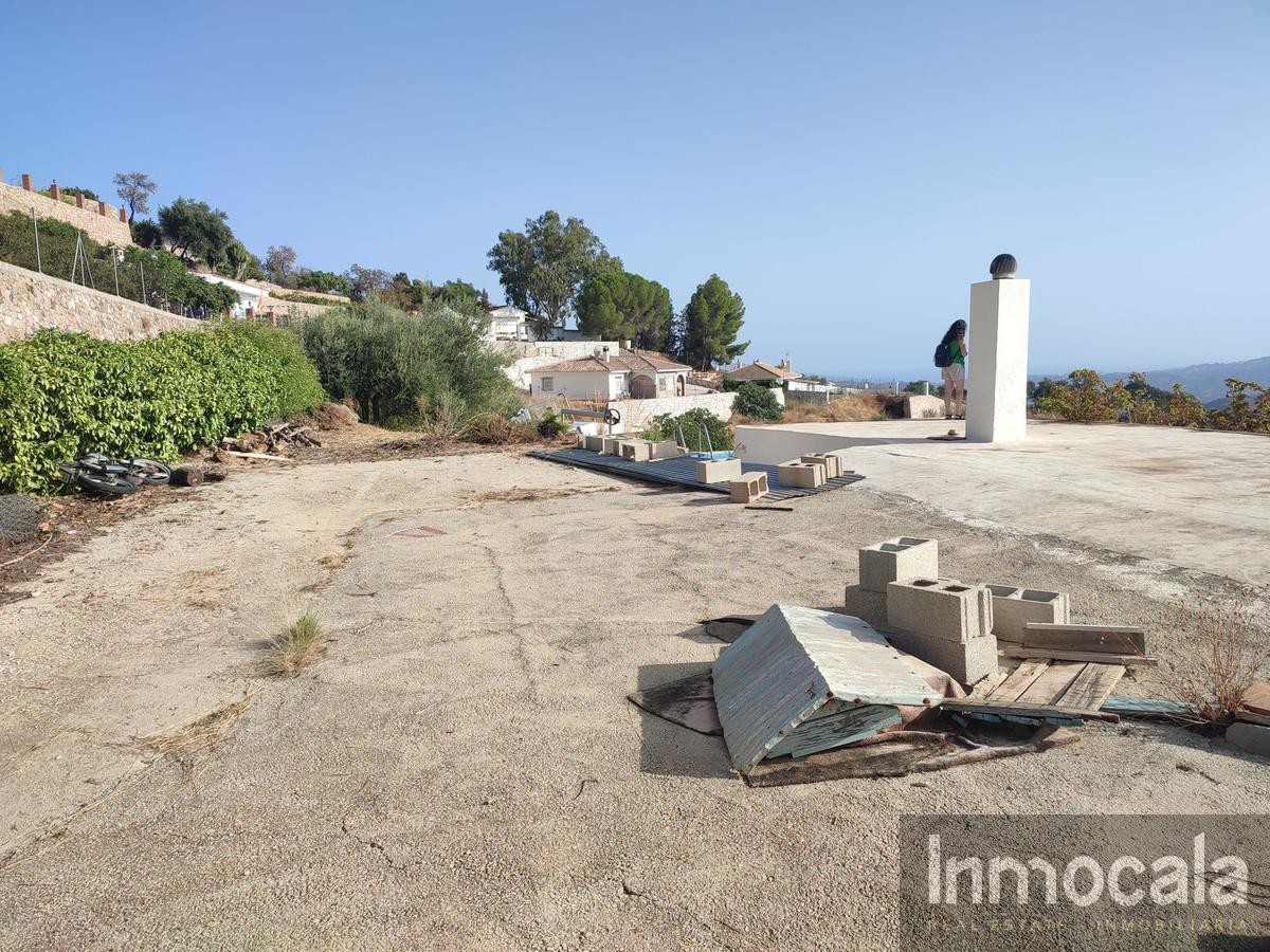 For sale of villa in Mijas