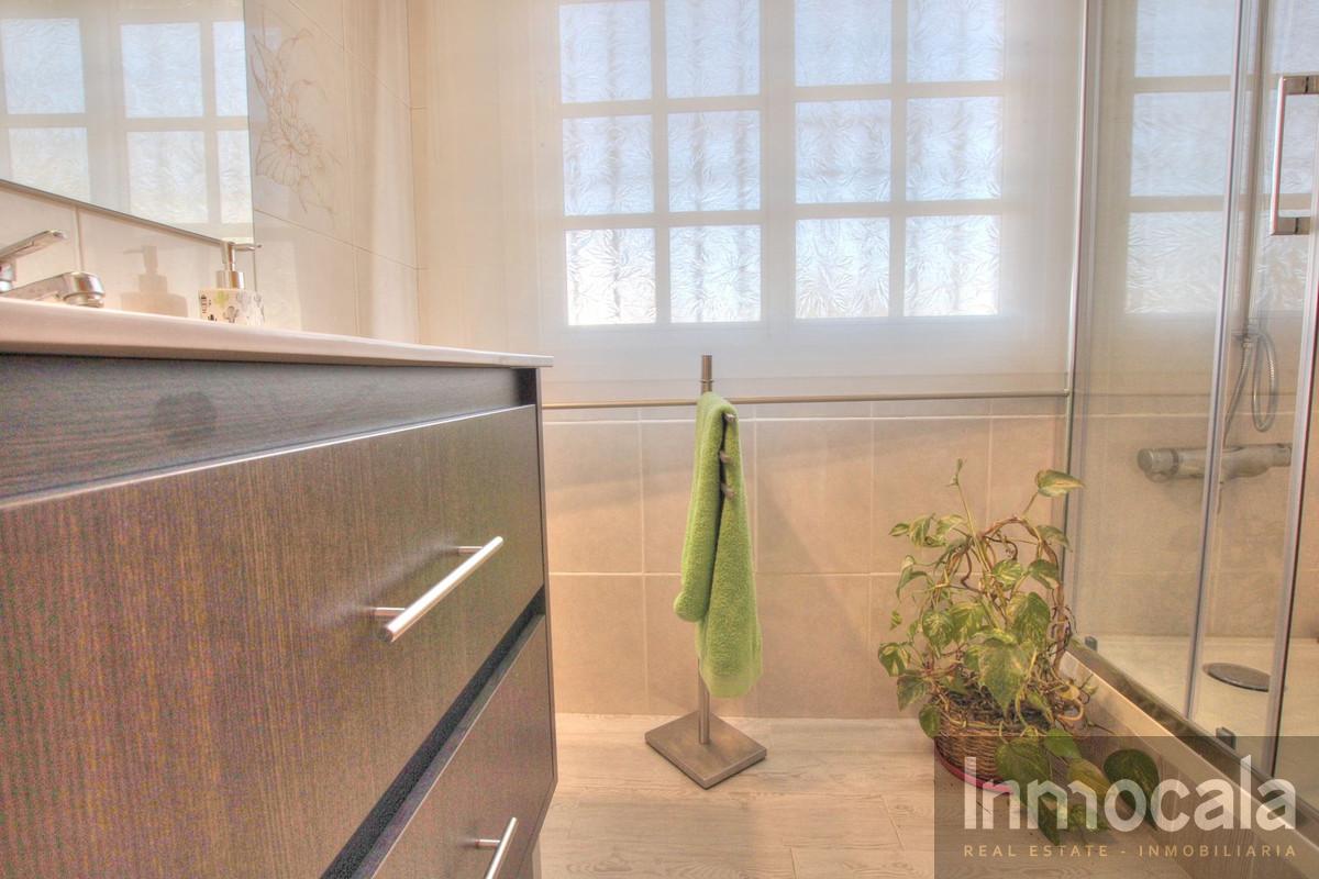 For sale of villa in La Cala de Mijas