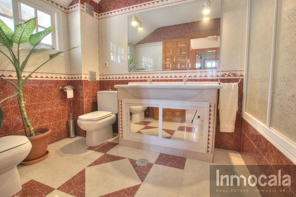 For sale of villa in La Cala de Mijas