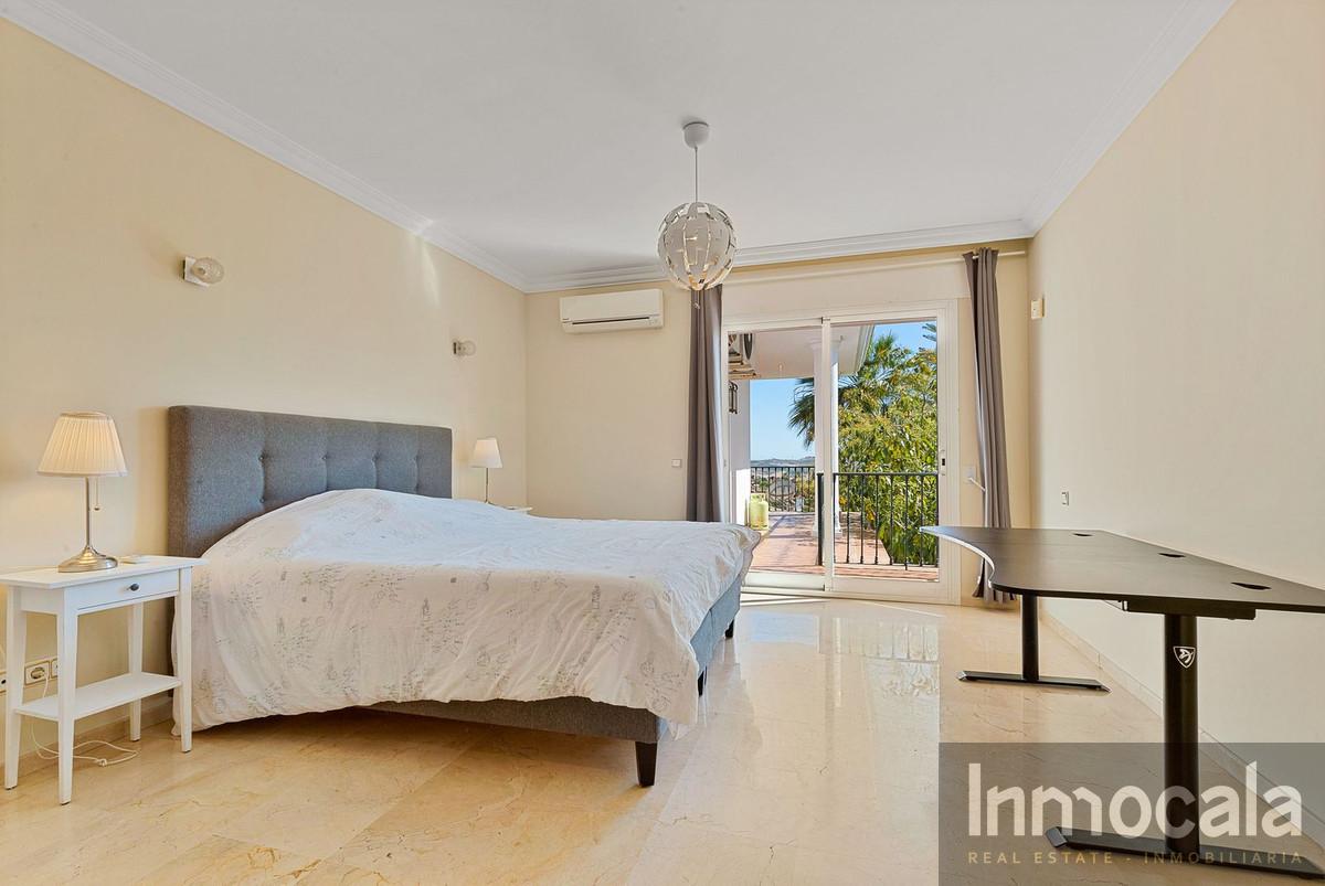 For sale of villa in Campo Mijas