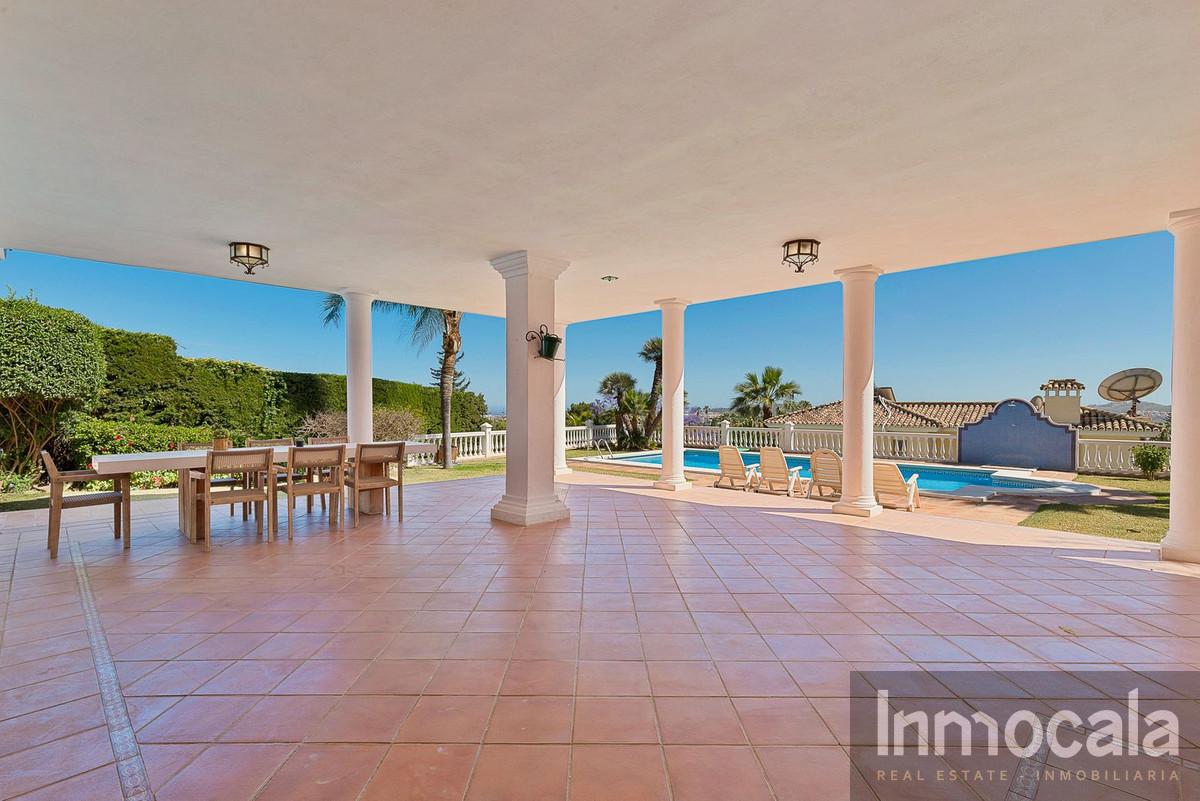 For sale of villa in Campo Mijas