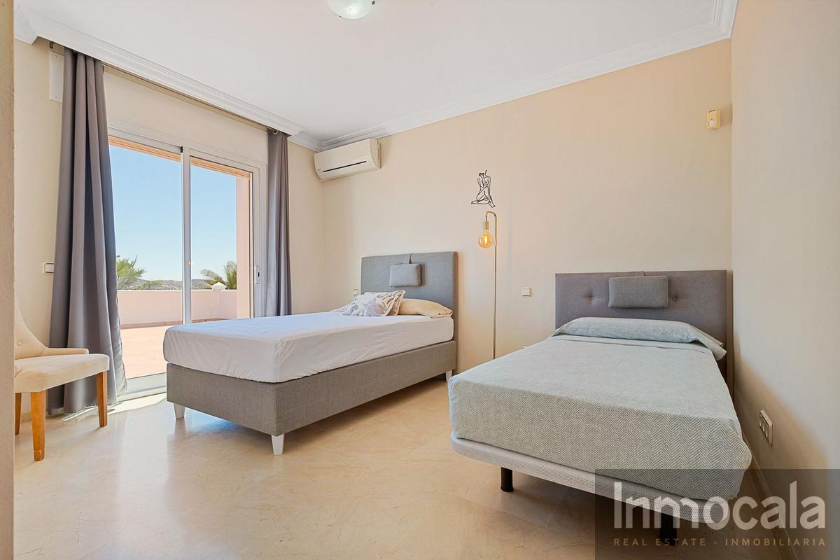 For sale of villa in Campo Mijas