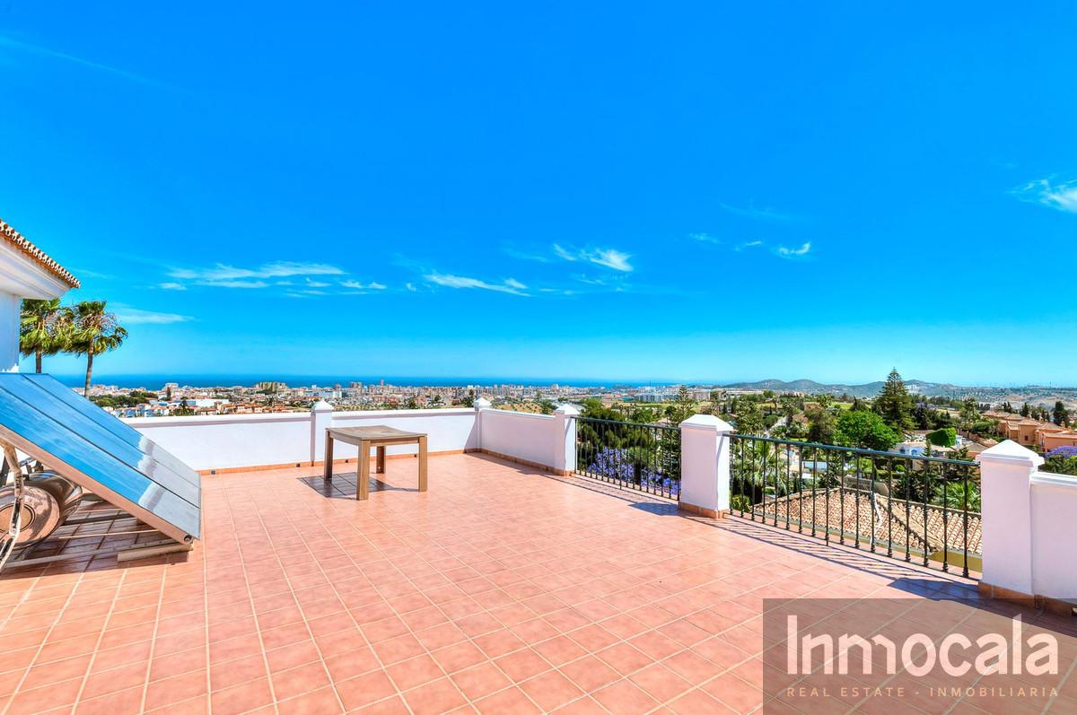For sale of villa in Campo Mijas