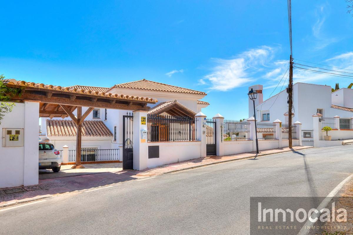 For sale of villa in Campo Mijas