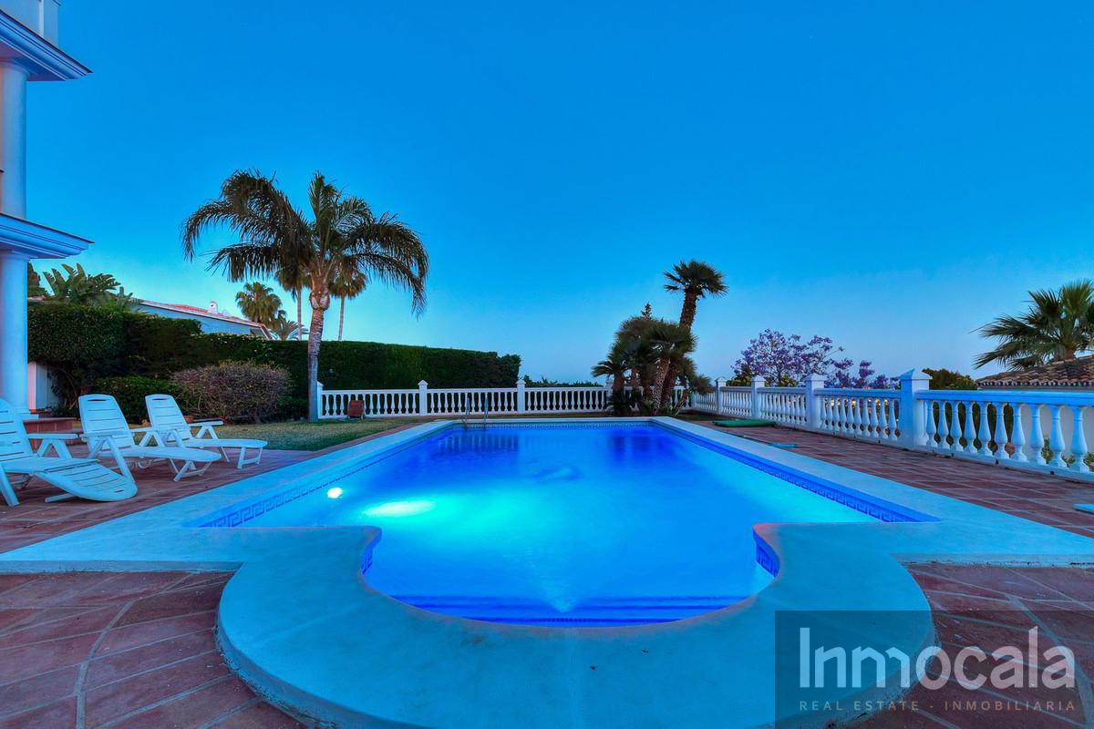 For sale of villa in Campo Mijas