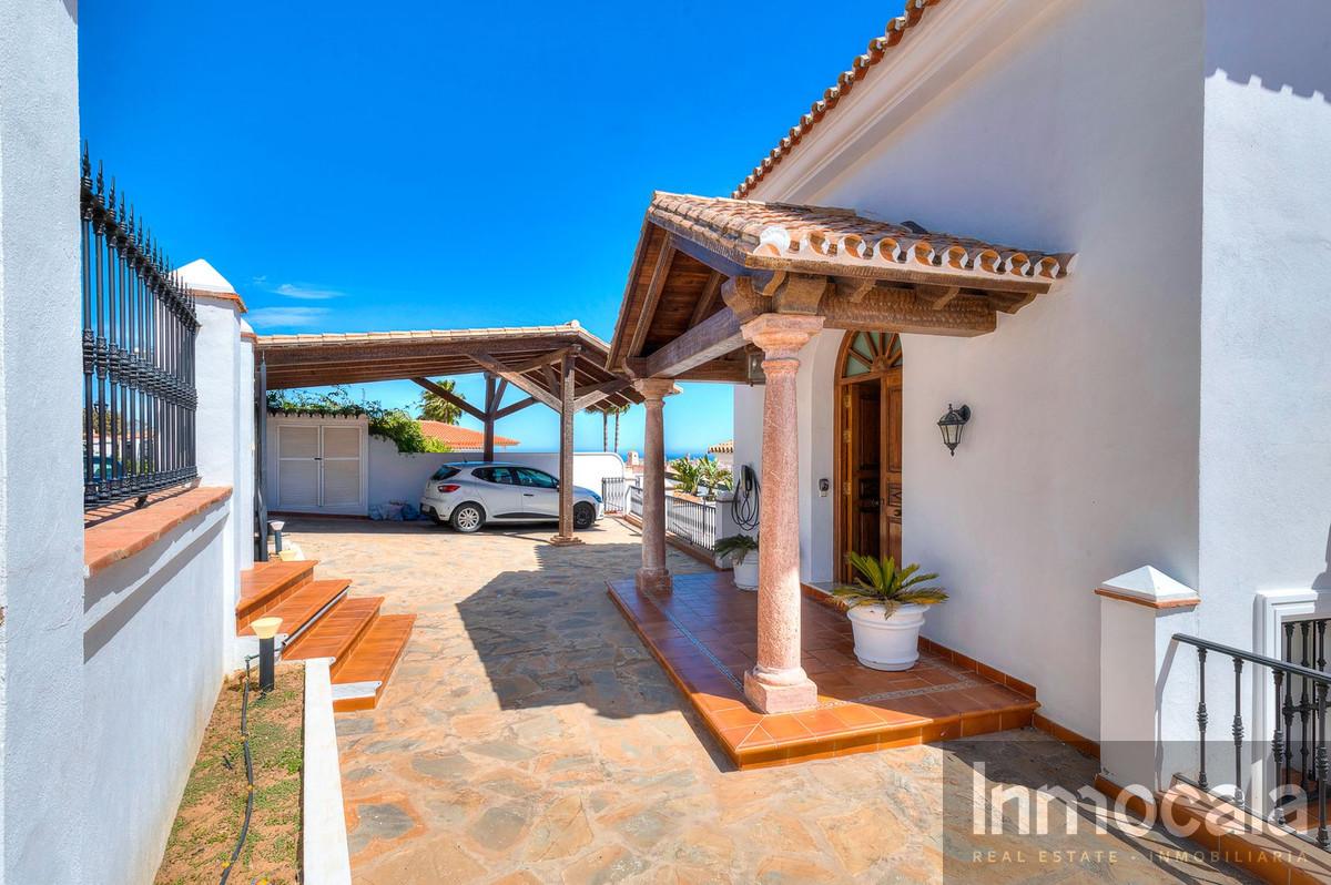 For sale of villa in Campo Mijas