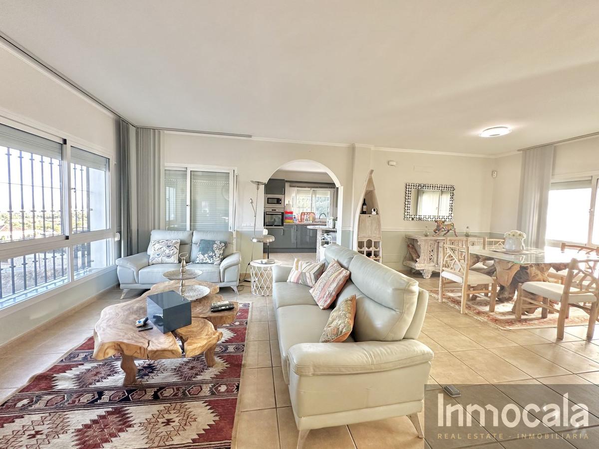 For sale of villa in Mijas Costa